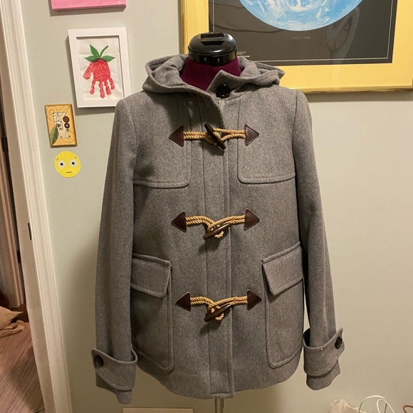 J Crew Classic Duffle Coat  Melton Wool Gray Toggle Italy coat. Like new - Picture 7 of 13